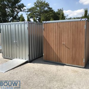 3 x 2 container naast elkaar