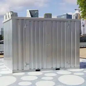 Demontabele 3x2 opslagcontainer van gegalvaniseerd staal op locatie met achtergrond