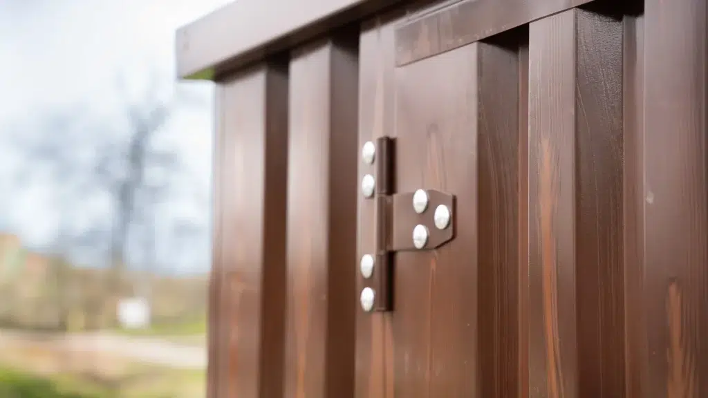 Close up van een houtlookcontainer