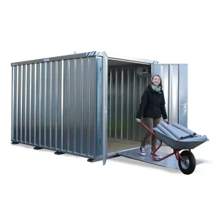 Foto van een demontabele zeecontainer met een witte achtergrond