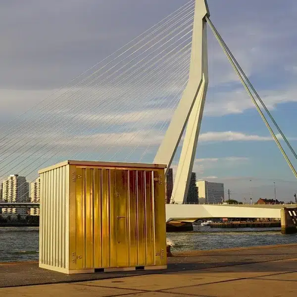 Demontabele container voor de erasmusbrug